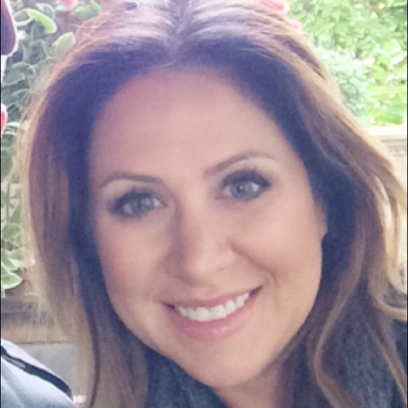 Meet your Posher, Melissa - Picture 2 of 2